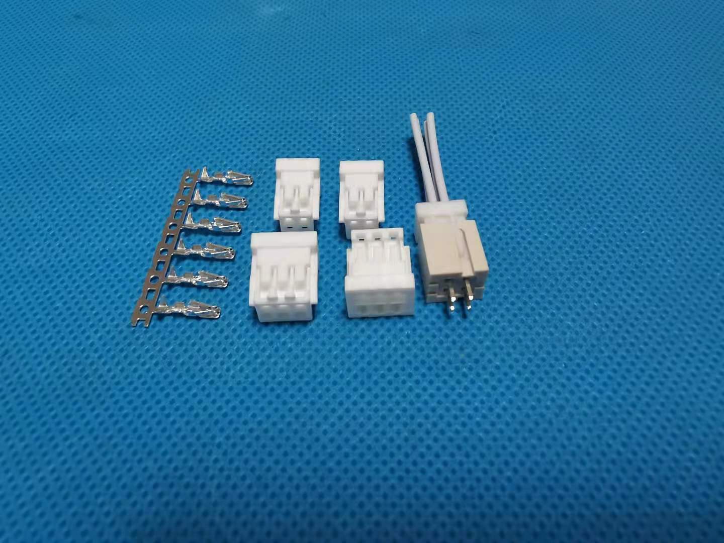 連接器 連接器